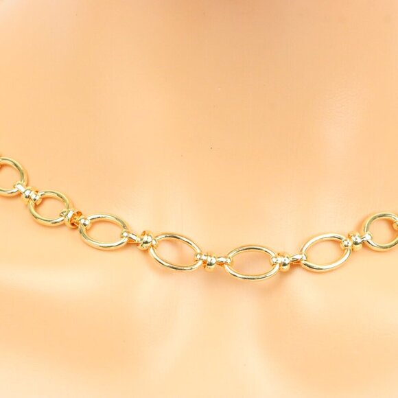"Minimalist & Elegant Necklace Chain – Perfect for Women & Girls | UNVRC1621 - Picture 5 of 10